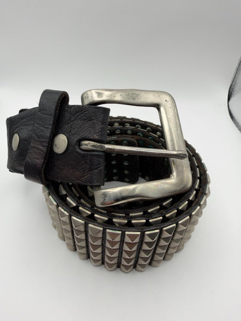 Black Leather Belt Pyramid Studs Punk Rocker Y2K Vintage